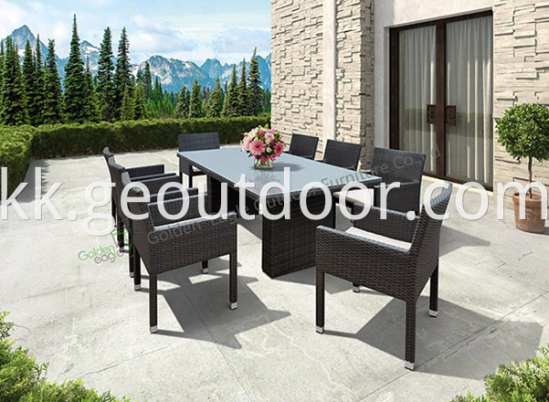 PE wicker outdoor patio dining set